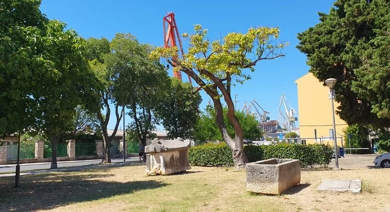 Essential Fast Pula Tour         | Pietas Iulia Experience — Partner Tour (2/2)